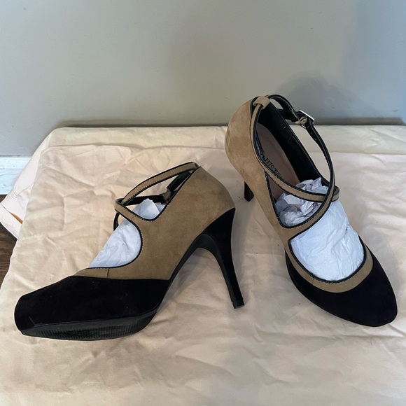 Heeled suede platform strappy shoes by JustFab. - Picture 6 of 6